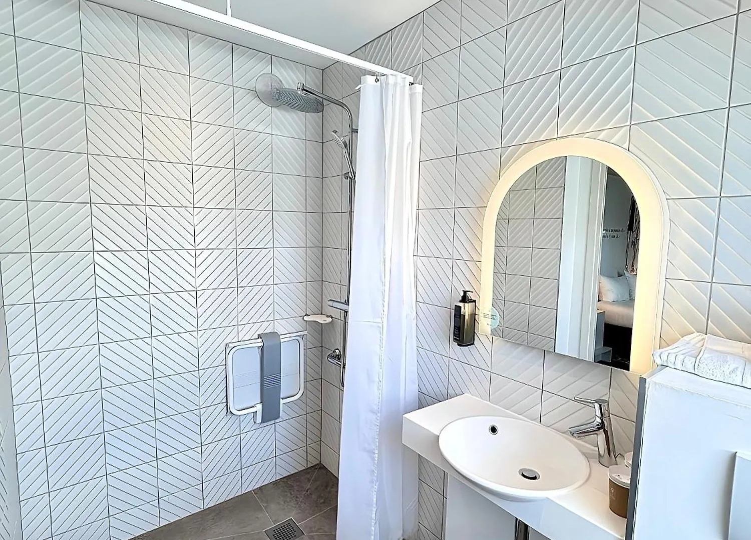 Ibis Styles Sceaux Paris Sud Hotel